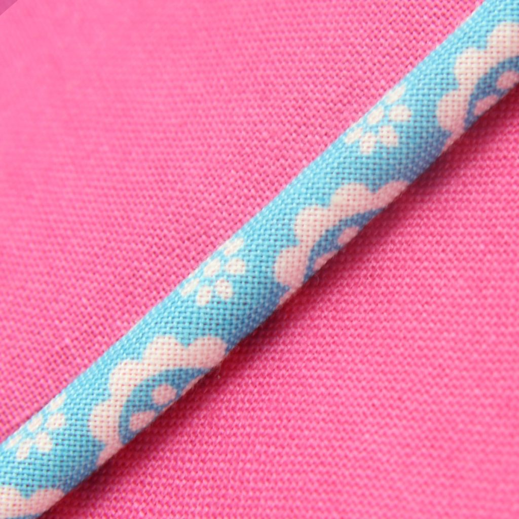 Sewing Piping, How to Sew Piping