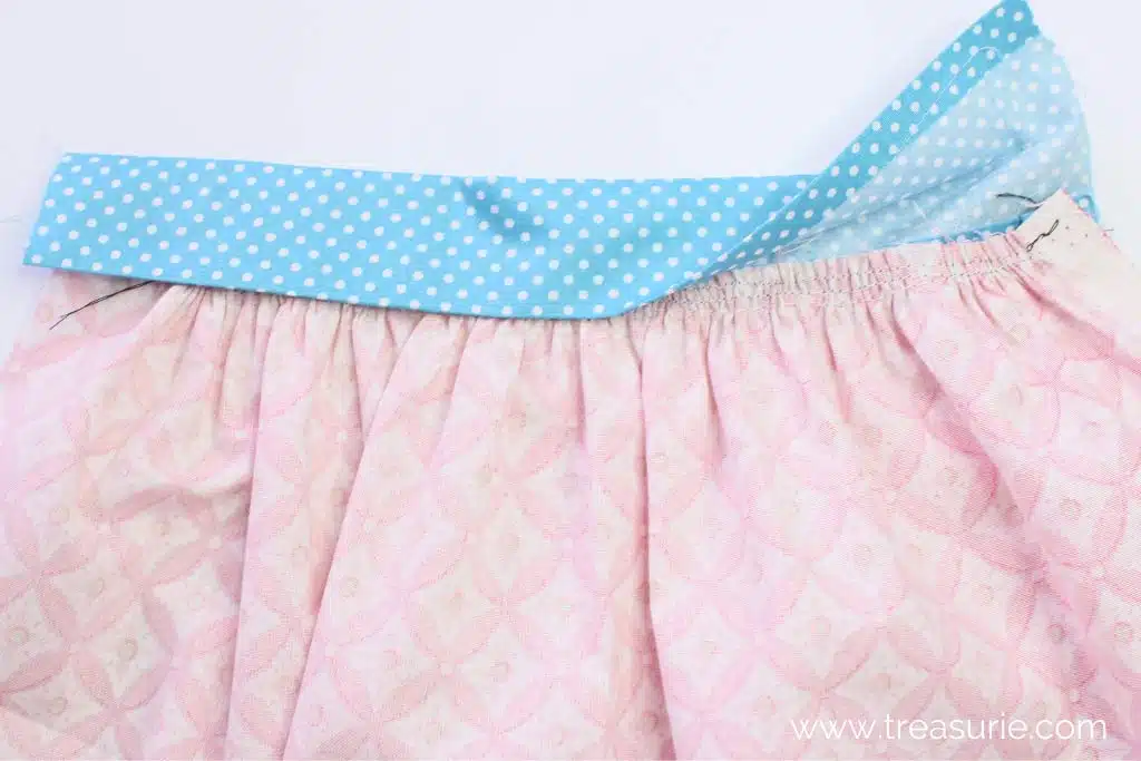 How to Sew a Waistband - Folding