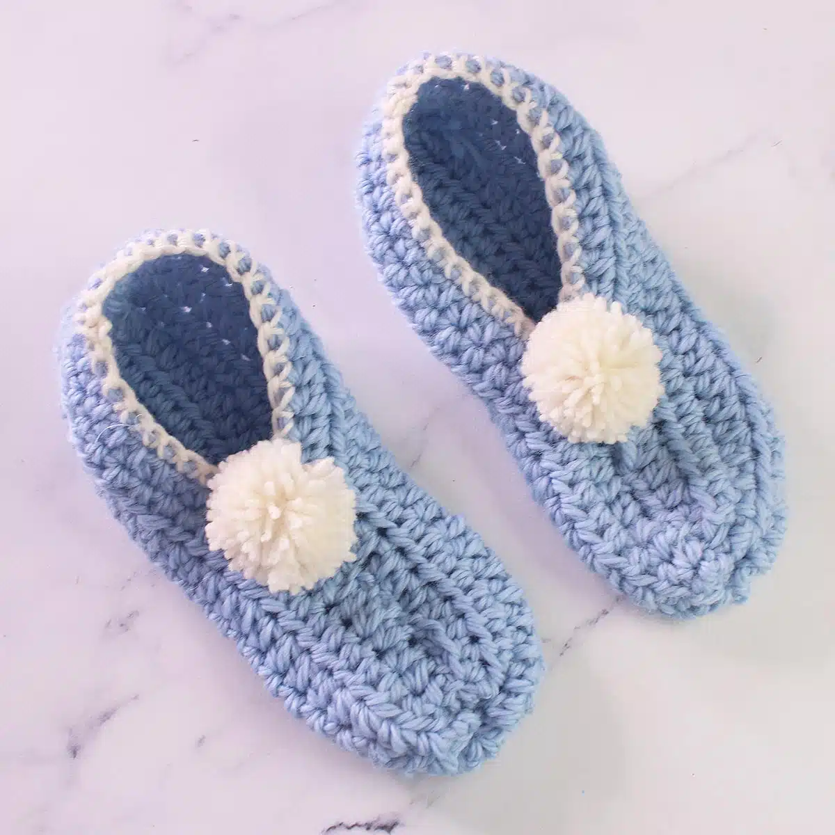 How To Crochet Slippers (Free Pattern) Easiest & Fastest Beginners ...