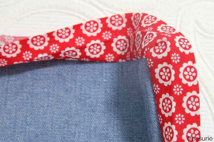 How to Sew Bias Tape Corners - Mitered Bias Corners | TREASURIE